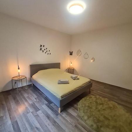 Appartement Luna ดีน็อง ภายนอก รูปภาพ